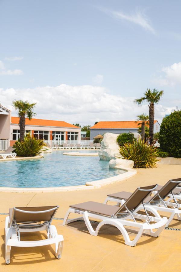 سان جان دي مونت Camping Les Places Dorees المظهر الخارجي الصورة